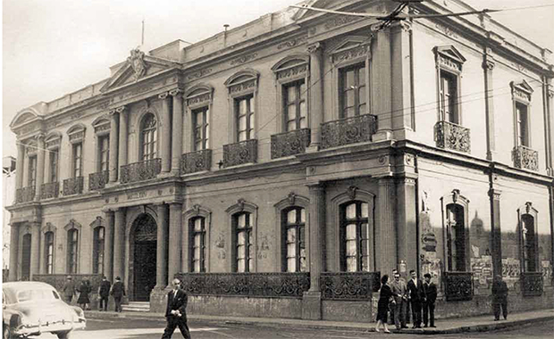 PALACIOS AL NORTE DE LA ALAMEDA