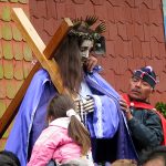 El Nazareno de Caguach saliendo del templo.