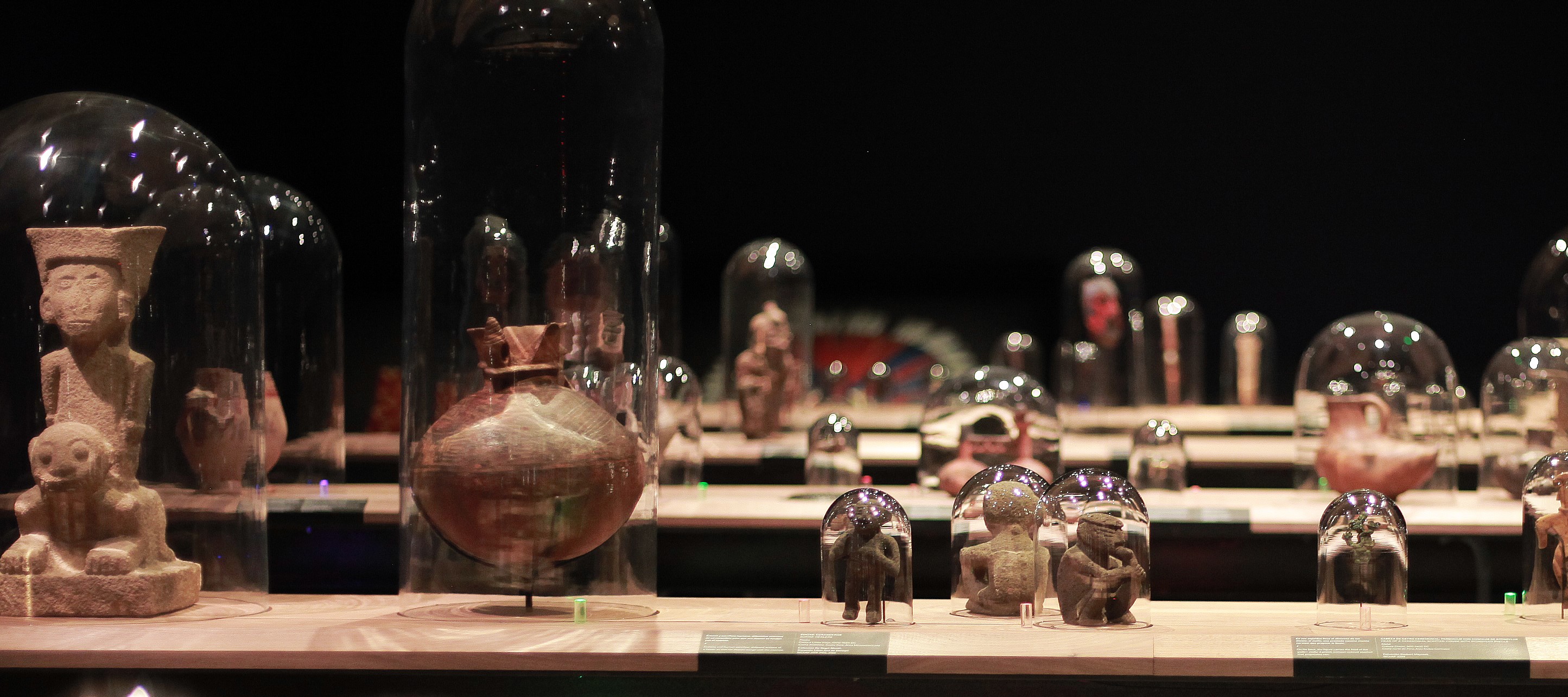 EXPOSICIÓN CELEBRA 40 AÑOS DEL MUSEO DE ARTE PRECOLOMBINO